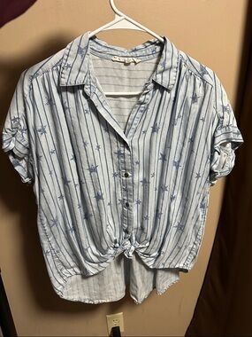 Jane and Delancey Light Blue and Navy Star-Print Button Down Tie Front Shirt